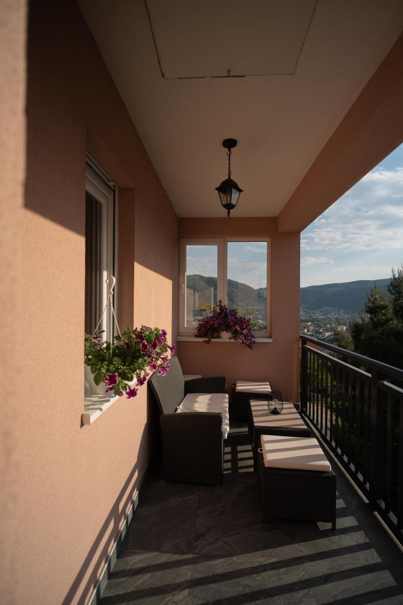 Skywalk House Βίλα Μόσταρ Εξωτερικό φωτογραφία